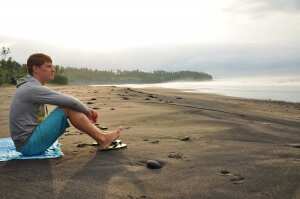 Рассвет на пляже Балиан Серф Джем 2013
